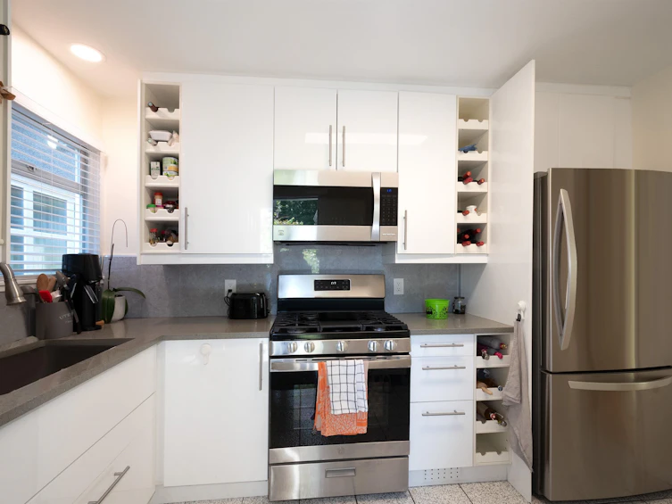 3652 Point Grey Road, Vancouver, BC, V6R 1A9 - 7