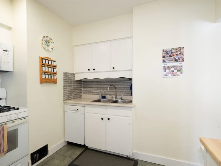 3652 Point Grey Road, Vancouver, BC, V6R 1A9 - 20