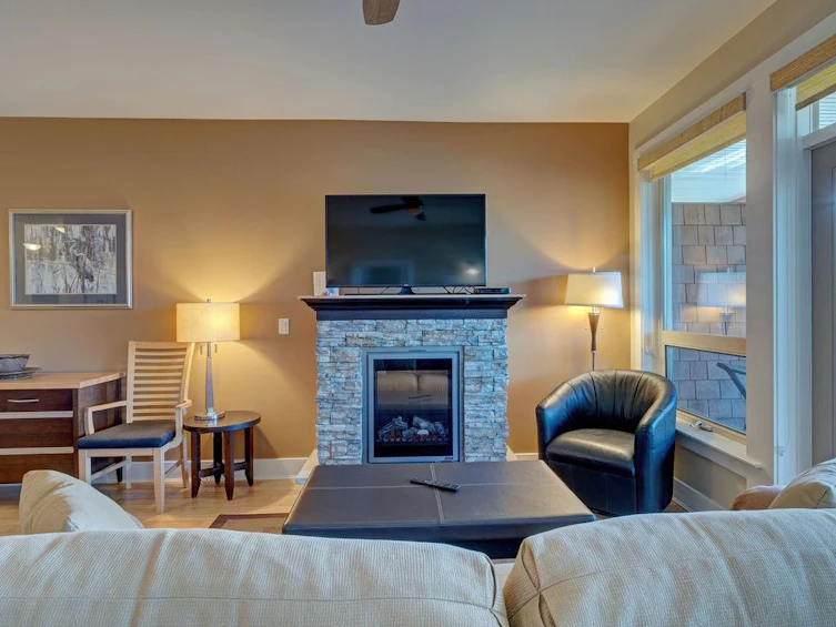 20D-12849 Lagoon Road, Pender Harbour Egmont, BC, V0N 2H0 - 13