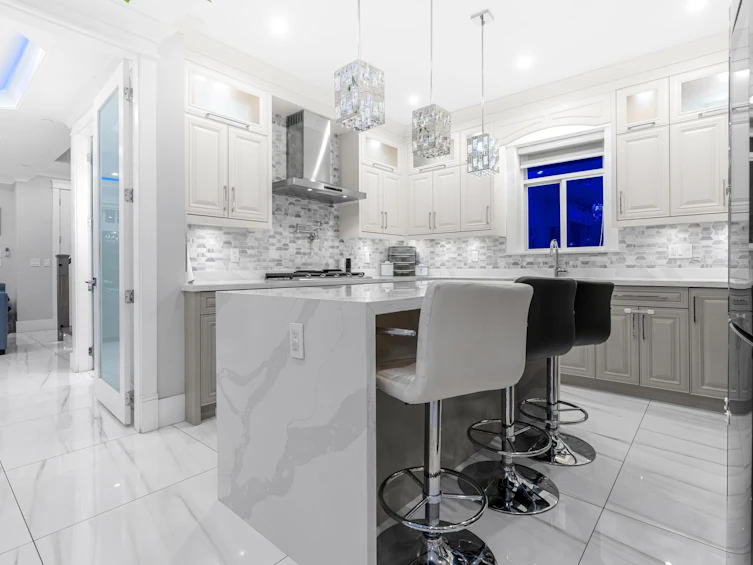 740 E 50th Avenue, Vancouver, BC, V5X 1B3 - 16