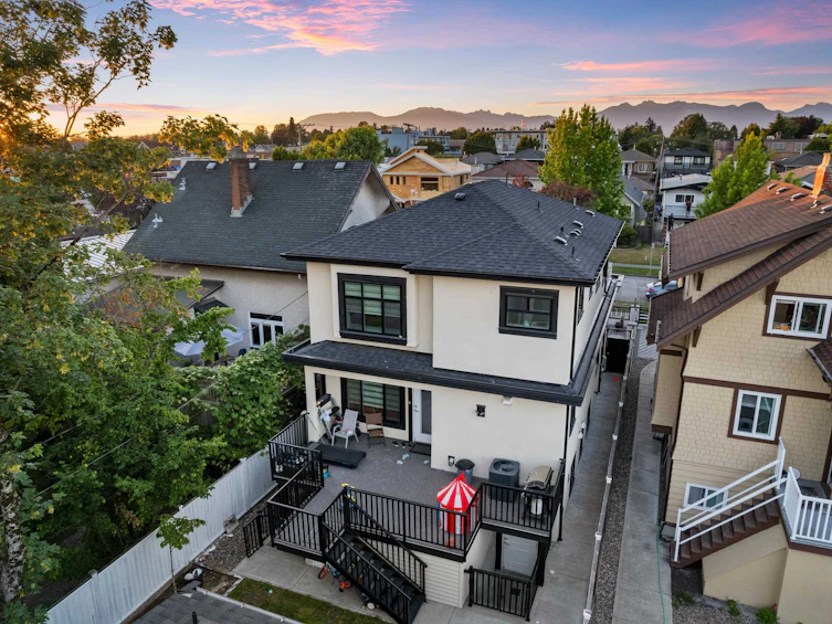 740 E 50th Avenue, Vancouver, BC, V5X 1B3 - 37