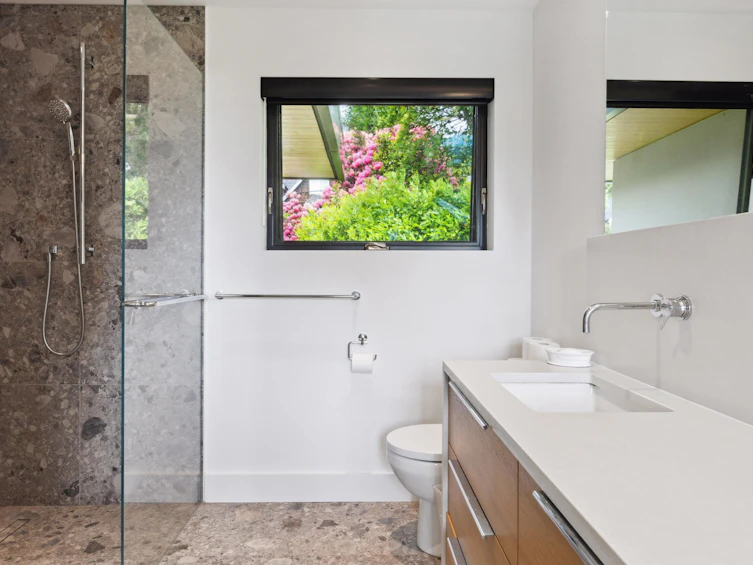 2678 Mathers Avenue, West Vancouver, BC, V7V 2J4 - 28