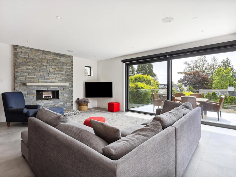 2678 Mathers Avenue, West Vancouver, BC, V7V 2J4 - 9