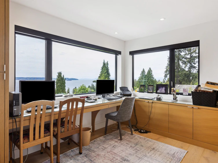 2678 Mathers Avenue, West Vancouver, BC, V7V 2J4 - 26