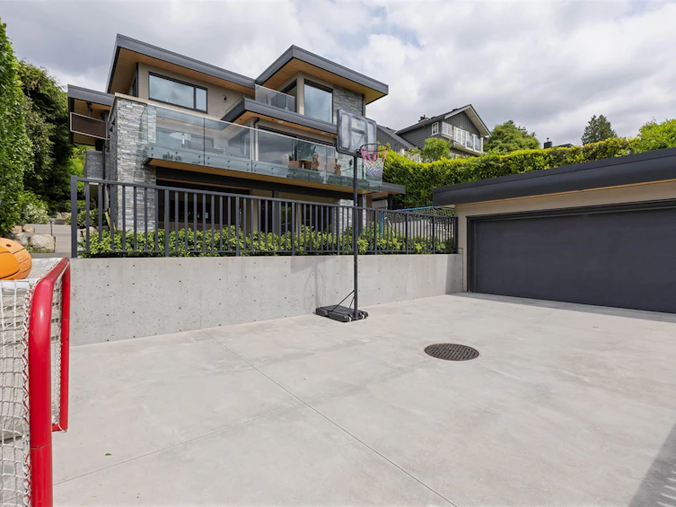 2678 Mathers Avenue, West Vancouver, BC, V7V 2J4 - 38