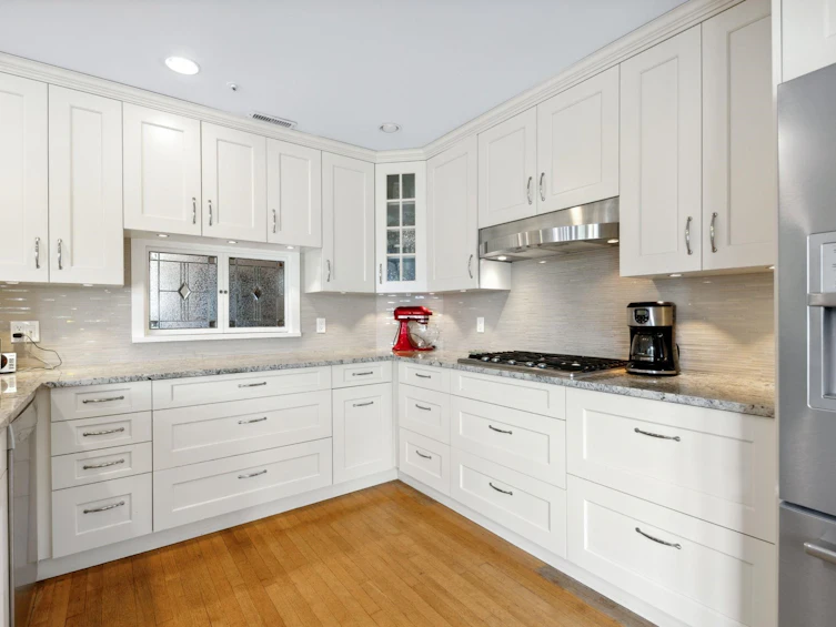 3049 W 27th Avenue, Vancouver, BC, V6L 1W6 - 12