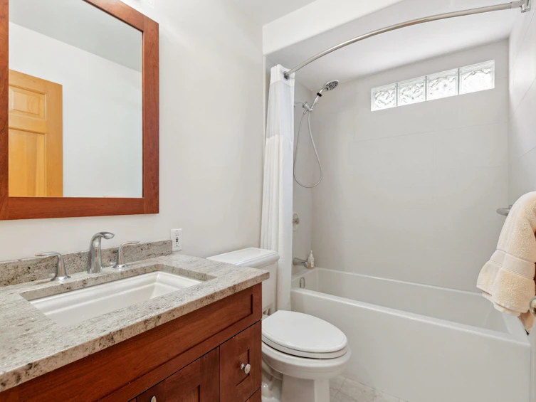 3049 W 27th Avenue, Vancouver, BC, V6L 1W6 - 24