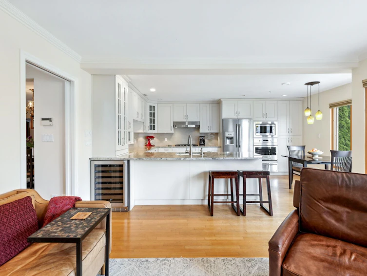 3049 W 27th Avenue, Vancouver, BC, V6L 1W6 - 16