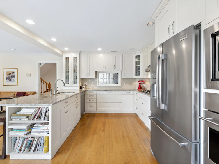 3049 W 27th Avenue, Vancouver, BC, V6L 1W6 - 11