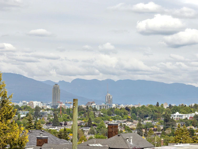 3049 W 27th Avenue, Vancouver, BC, V6L 1W6 - 34