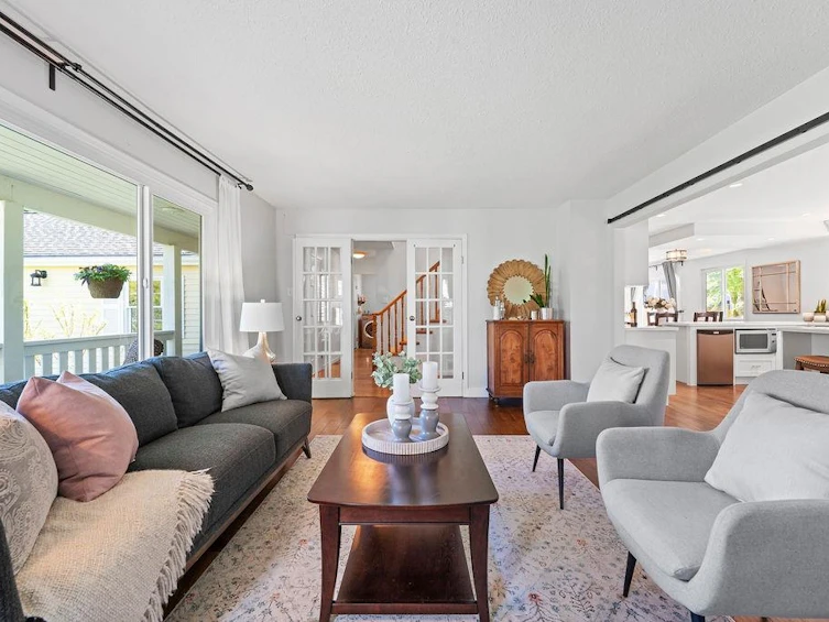 1747 Amble Greene Drive, Surrey, BC, V4A 6H3 - 10