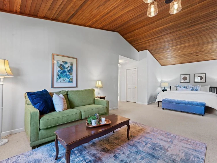 1747 Amble Greene Drive, Surrey, BC, V4A 6H3 - 17