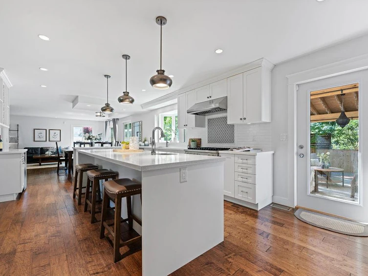 1747 Amble Greene Drive, Surrey, BC, V4A 6H3 - 4