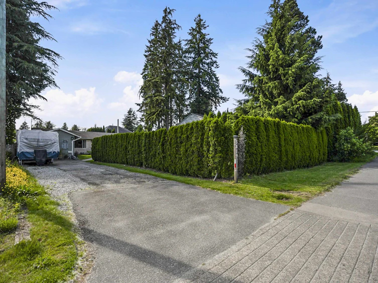3819 Coast Meridian Road, Port Coquitlam, BC, V3B 3P2 - 2
