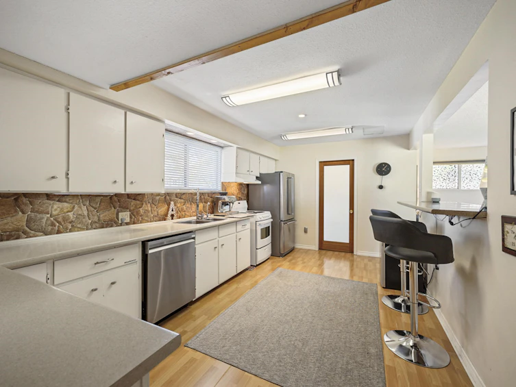 3819 Coast Meridian Road, Port Coquitlam, BC, V3B 3P2 - 19
