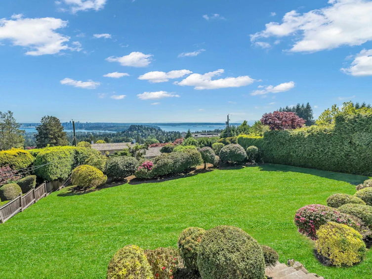 820 Knockmaroon Road, West Vancouver, BC, V7S 1R6 - 17