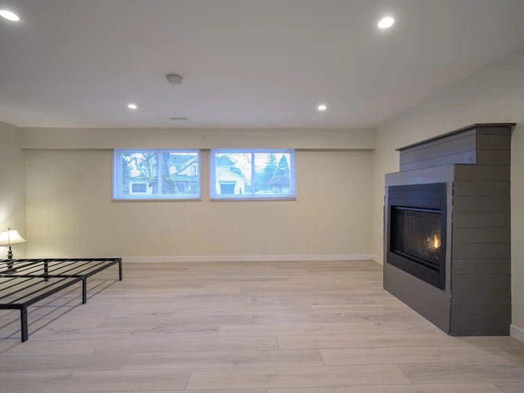 5153 Cliff Drive, Delta, BC, V4M 2C4 - 31