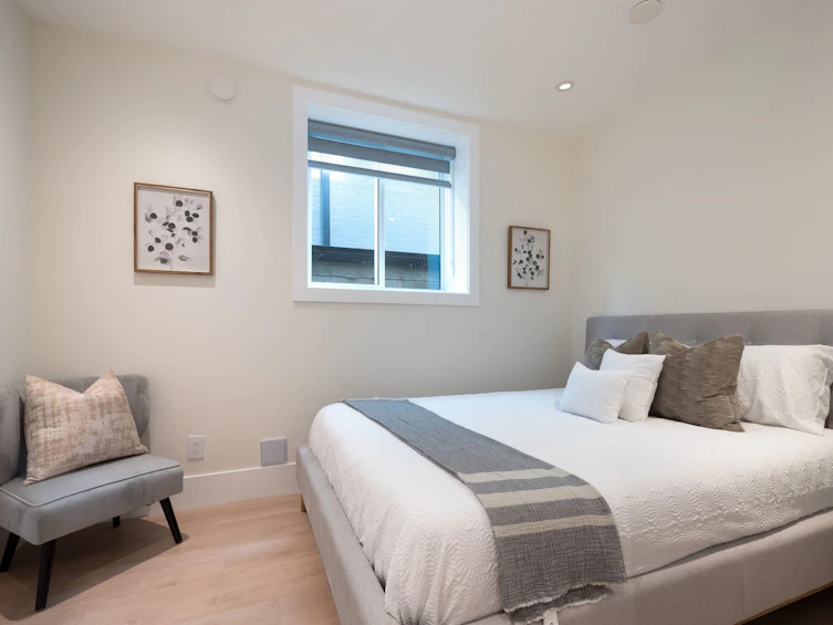 324 E 18 Street, North Vancouver, BC, V7L 2Y9 - 33