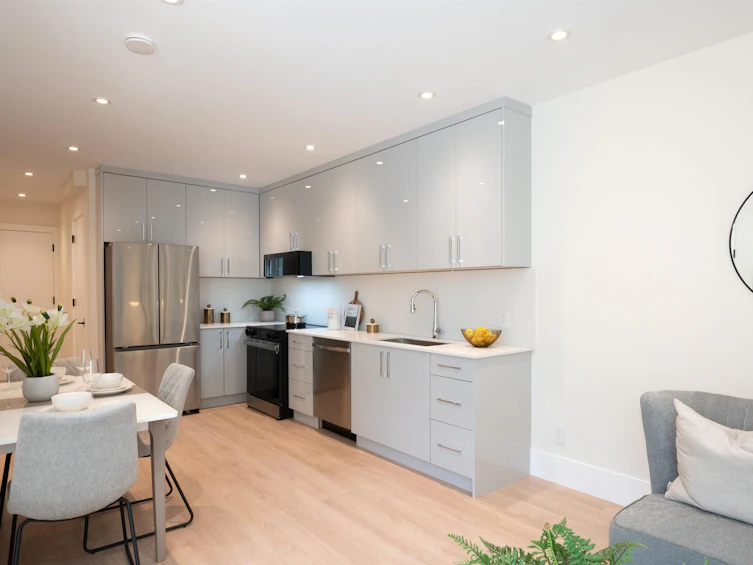 324 E 18 Street, North Vancouver, BC, V7L 2Y9 - 30