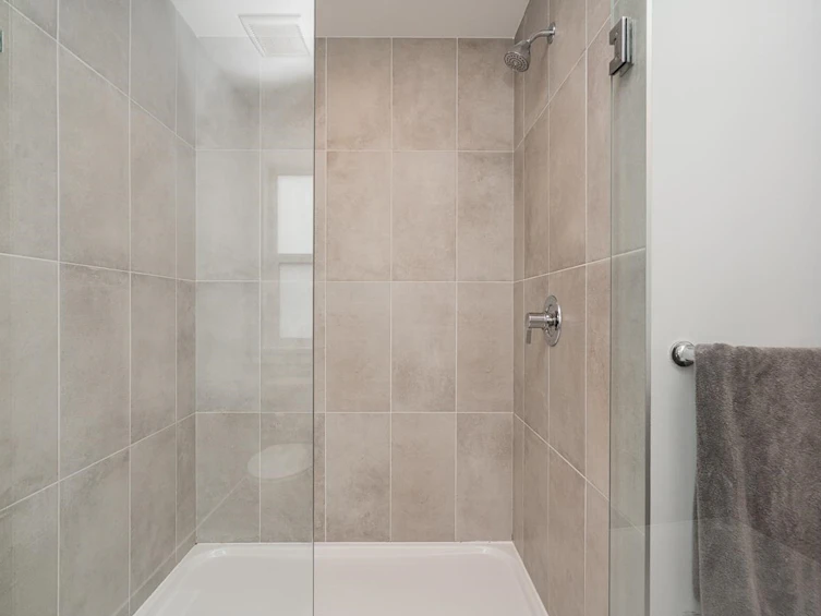 20498 78 Avenue, Langley, BC, V2Y 4K3 - 16