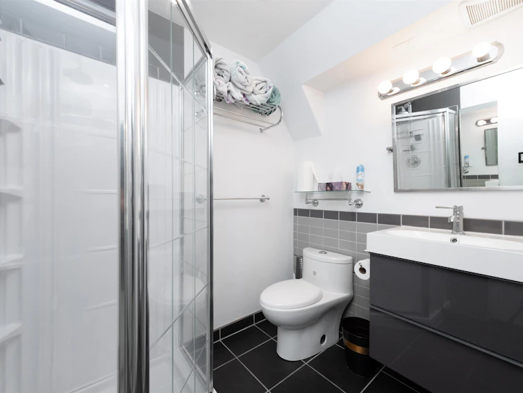 53-1930 Cedar Village Crescent, North Vancouver, BC, V7J 3M5 - 18