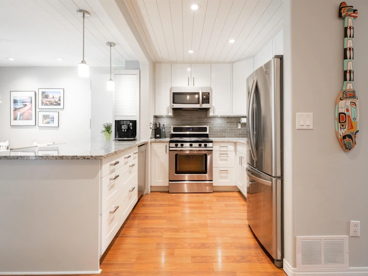 53-1930 Cedar Village Crescent, North Vancouver, BC, V7J 3M5 - 2
