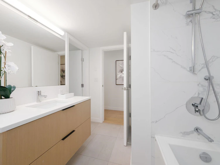 114-649 E 3rd Street, North Vancouver, BC, V7L 1G6 - 21