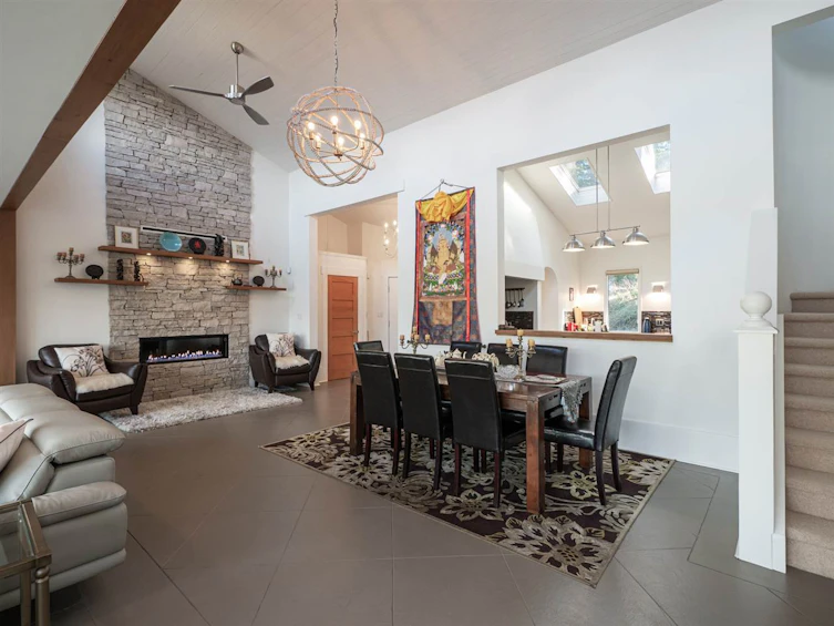 313 Skyline Drive, Gibsons, BC, V0N 1V8 - 10