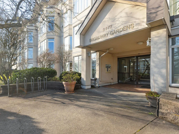 211-2677 E Broadway, Vancouver, BC, V5M 1Y6 - 16