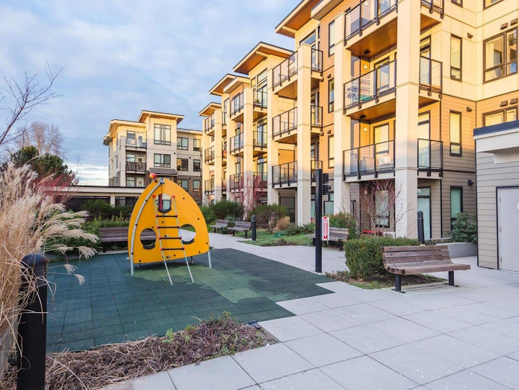 412-4033 May Drive, Richmond, BC, V6X 0T3 - 18