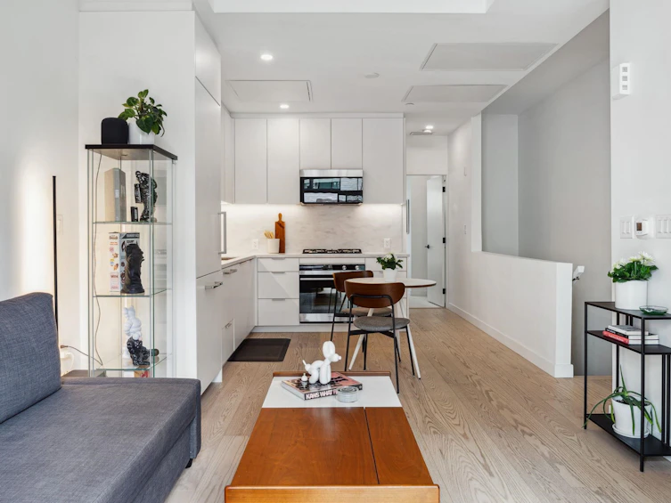 117-650 E 2nd Street, North Vancouver, BC, V7L 1E3 - 3