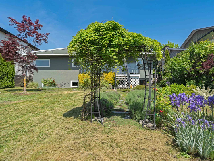 916 Stewart Avenue, Coquitlam, BC, V3K 2N6 - 35