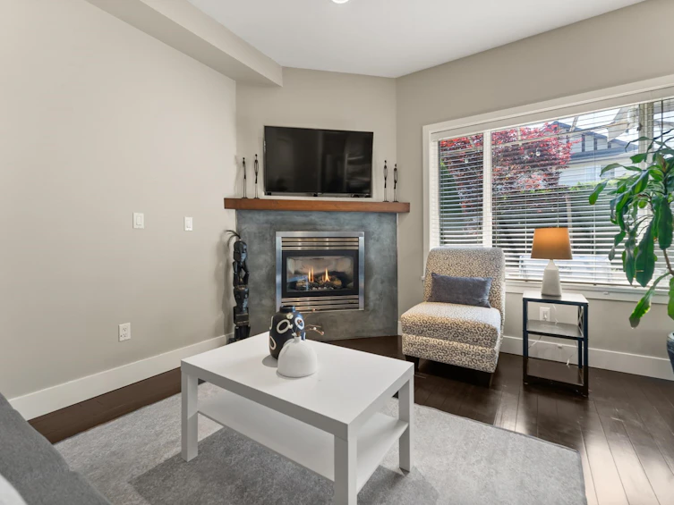 14994 59 Avenue, Surrey, BC, V3S 3W8 - 14