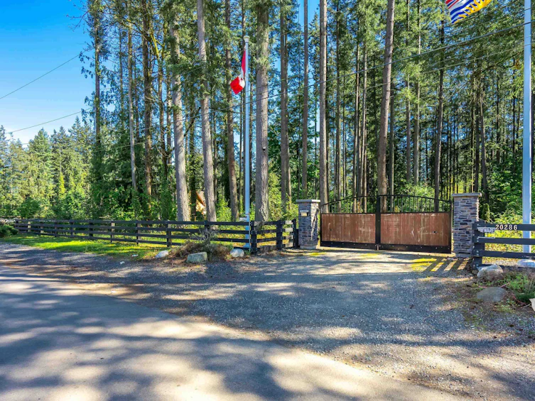 20286 27 Avenue, Langley, BC, V2Z 1X3 - 2