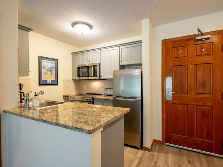 251-4800 Spearhead Drive, Whistler, BC, V8E 1G1 - 8
