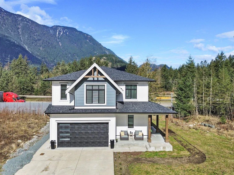 63887 Beech Avenue, Hope, BC, V0X 1L2 - 3