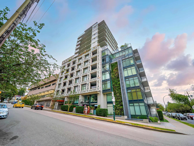 1502 - 2411 Heather Street, Vancouver BC