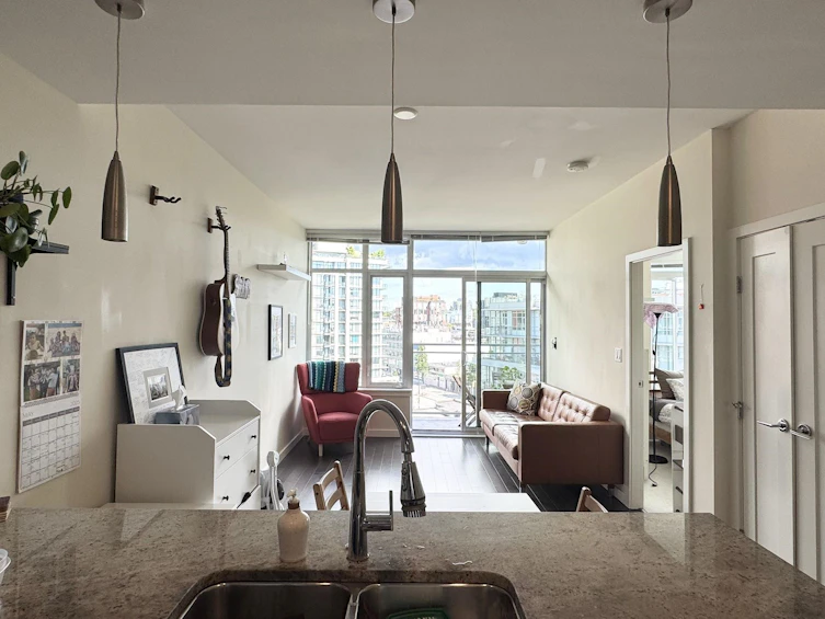 1001-88 W 1st Avenue, Vancouver, BC, V5Y 0K2 - 10
