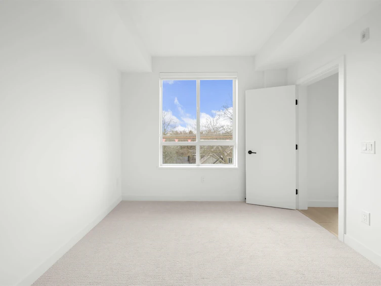 532-9456 134 Street, Surrey, BC, V3V 0G8 - 12