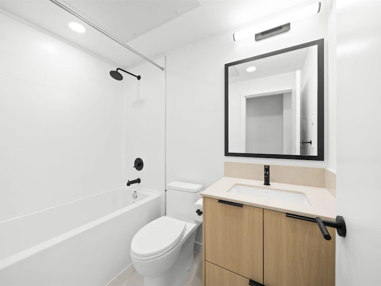 532-9456 134 Street, Surrey, BC, V3V 0G8 - 17