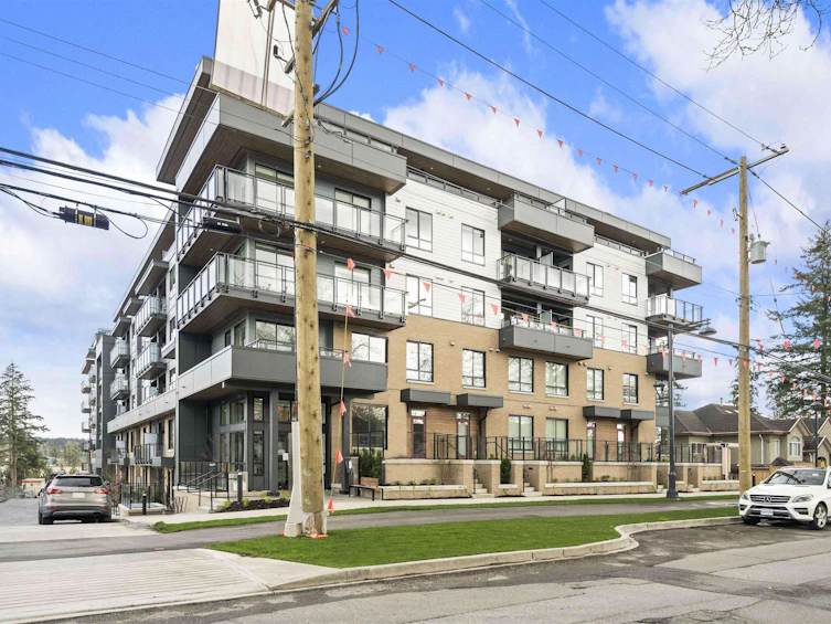532-9456 134 Street, Surrey, BC, V3V 0G8