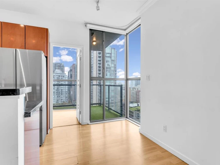 1903-928 Richards Street, Vancouver, BC, V6B 6P6 - 10