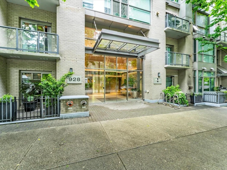 1903-928 Richards Street, Vancouver, BC, V6B 6P6 - 2