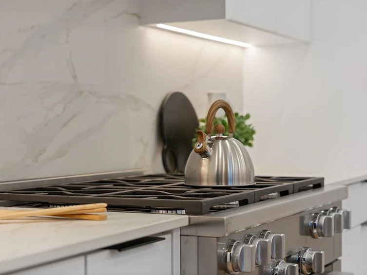 1-3772 W 20th Avenue, Vancouver, BC, V6S 1E8 - 9