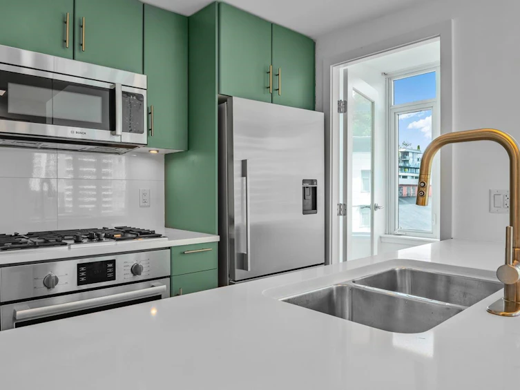 608-88 W 1st Avenue, Vancouver, BC, V5Y 0K2 - 4