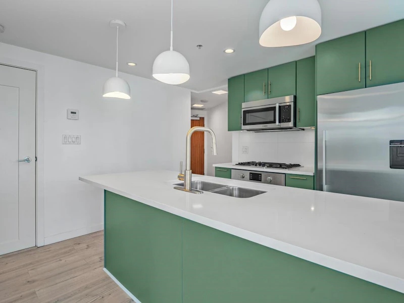 608 - 88 W 1st Avenue, Vancouver BC V5Y 3K8