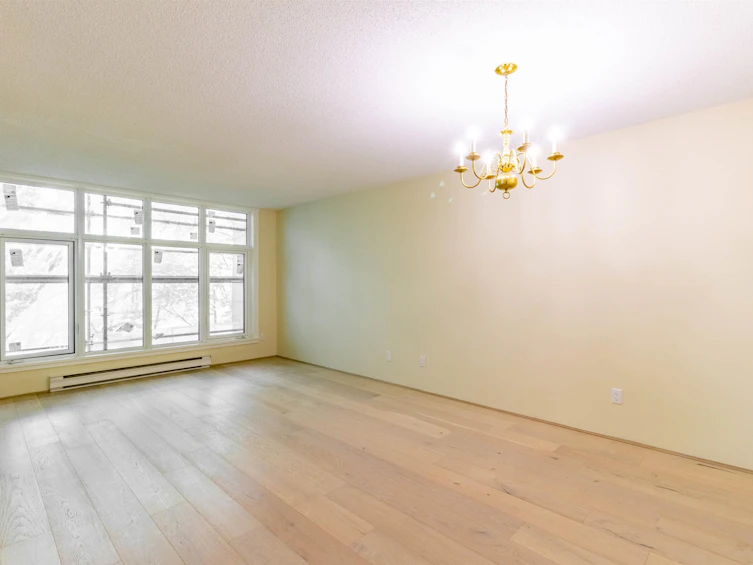 504-2528 E Broadway, Vancouver, BC, V5M 4V2 - 18