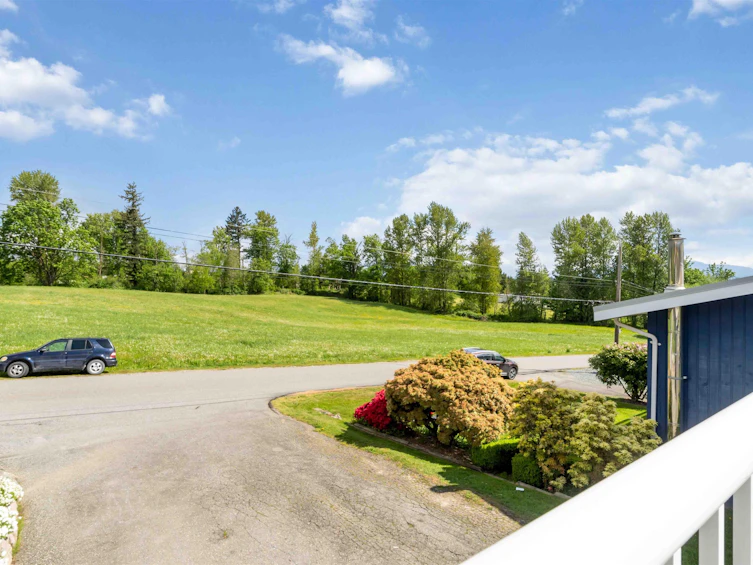 29366 Duncan Avenue, Abbotsford, BC, V4X 1J5 - 2