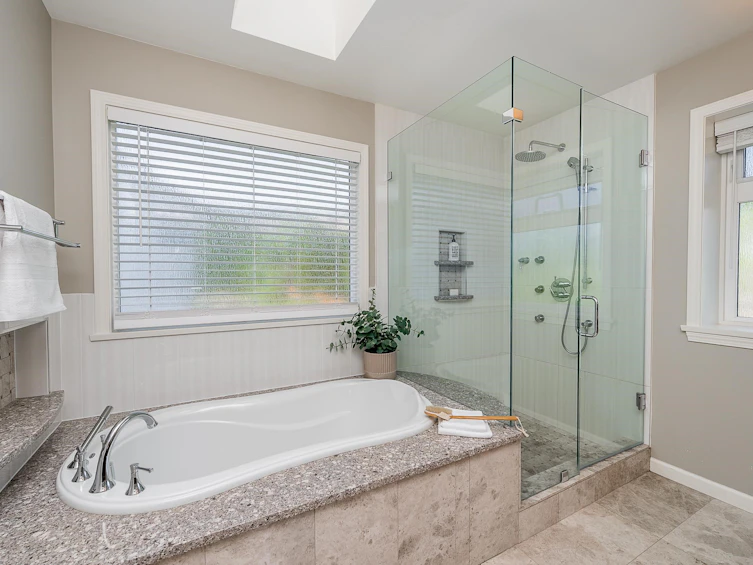 2890 Woodsia Place, Coquitlam, BC, V3E 2Y2 - 19