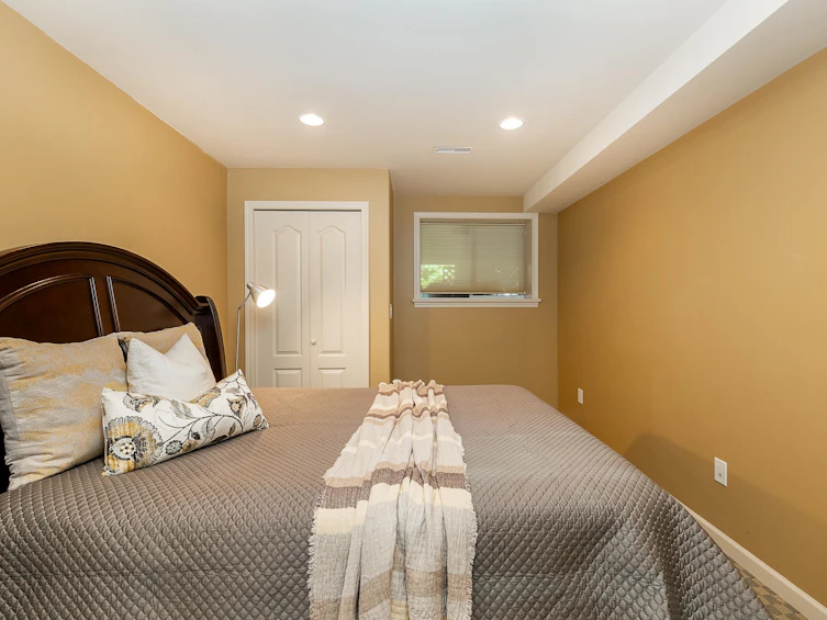 2890 Woodsia Place, Coquitlam, BC, V3E 2Y2 - 29